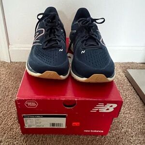 New Balance Women’s navy blue Running Shoes 12W